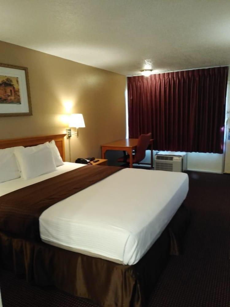 Knights Inn San Antonio Near Frost Bank Center Dış mekan fotoğraf